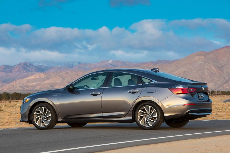 Honda Insight 2018 года  (NA) (фото 25 из 62)